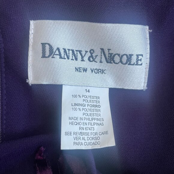 Danny & Nicole New York Purple Two-Piece Skirt Suit - Size 14 - Picture 7 of 8